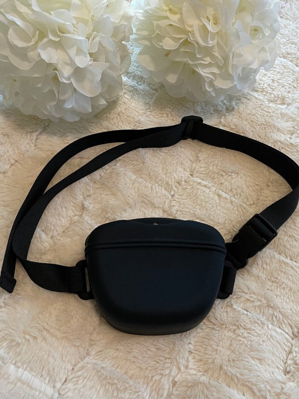 Silicone Dog Treat Pouch